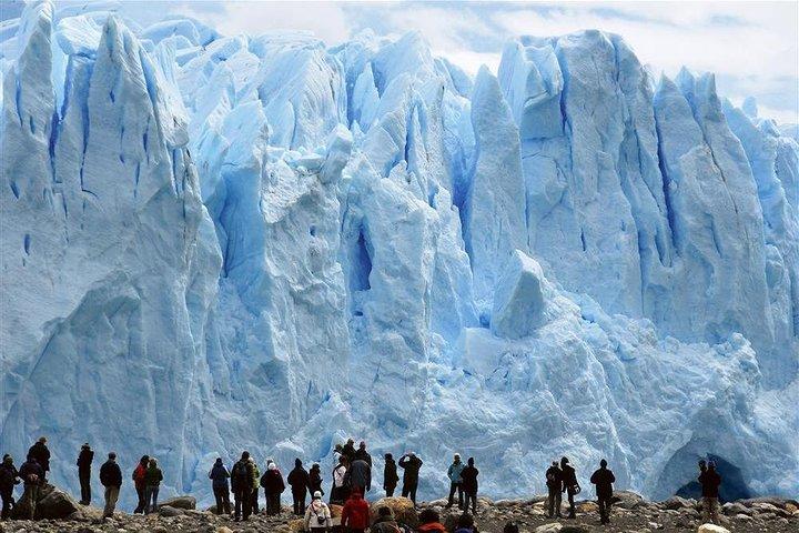 Perito Moreno Safari Nautico Including Footbridges Guided Tour