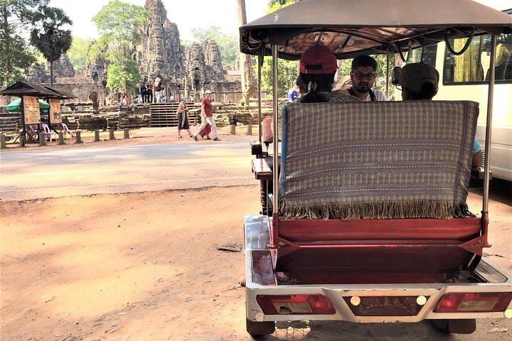 Private Angkor Sunrise Bayon Ta Prohm Bonteay Srie Vip Tour