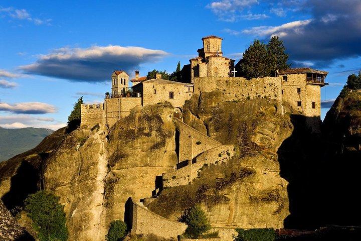 Meteora Monasteries Day Trip from Thessaloniki