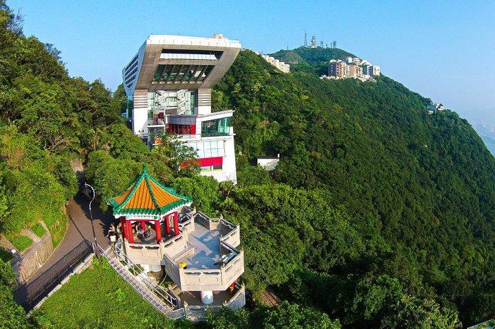 Free & Easy : Private Luxury Limo with driver from Hong Kong
