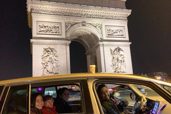 Paris Private and Customized Tour with Driver-Guide for Layovers