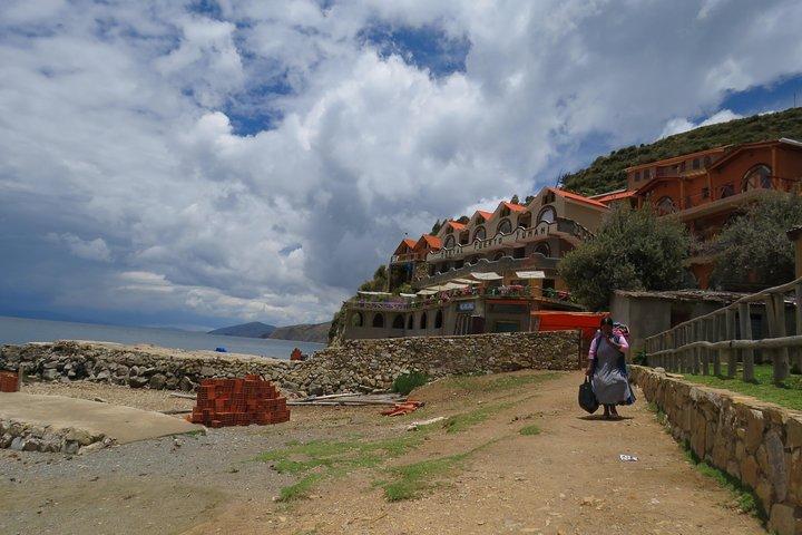 Private Full-Day Tour to Titicaca Lake and Copacabana Village from La Paz