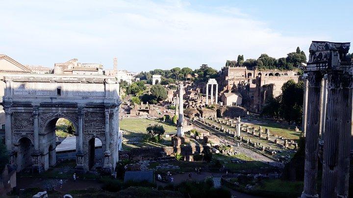 Capitol Hill and Capitoline Museums - Skip the line Private Tour