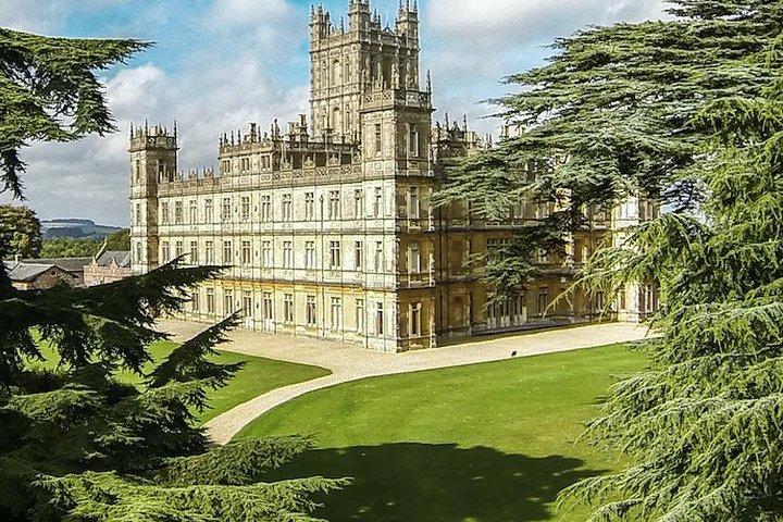 Shared Group Downton Abbey and Highclere Castle Tour from London