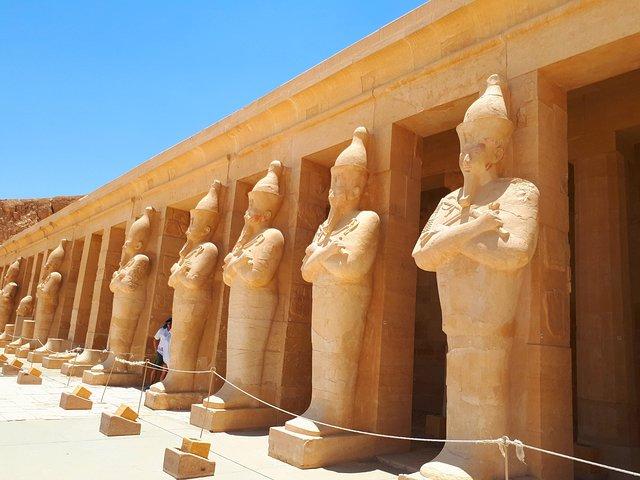 Luxor Shore Excursion Tour to King Tut's Tomb Valley of the Kings from Safaga