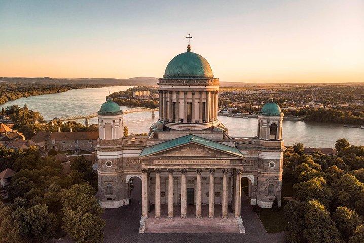 Bratislava-Budapest One-Way Sightseeing Transfer