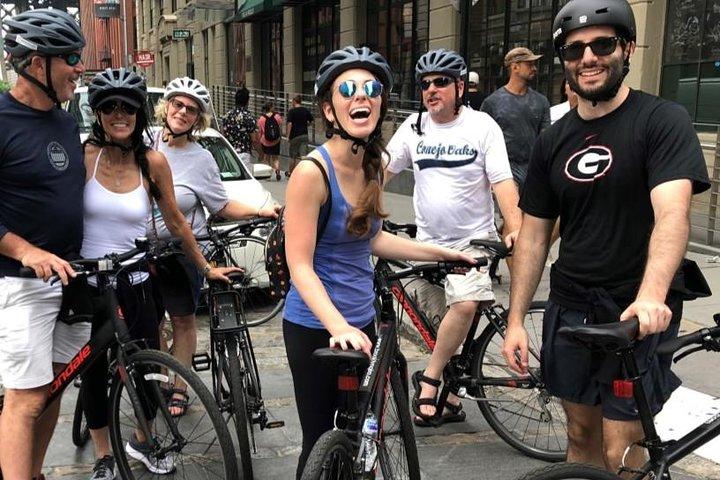 Brooklyn Neighborhoods Small-Group Bike Tour