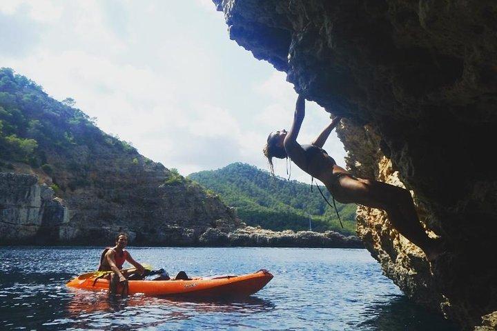 Ibiza - Xarraca Bay- Kayaking Tour MultiActivity snorkel,caves