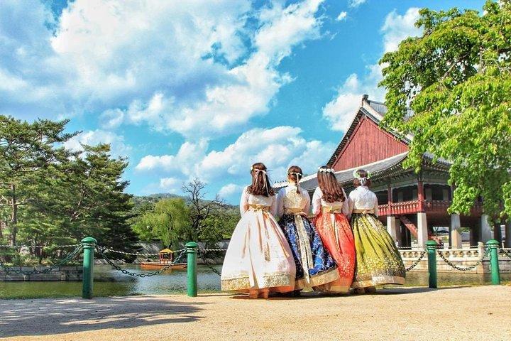 Best 7 day Korea tour in small group with local food experience