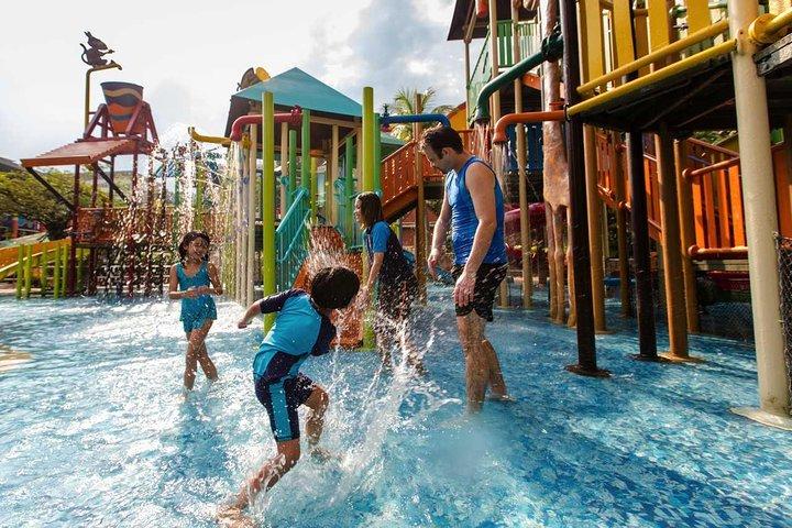 Sunway lagoon Theme Park Day-Trip Tour