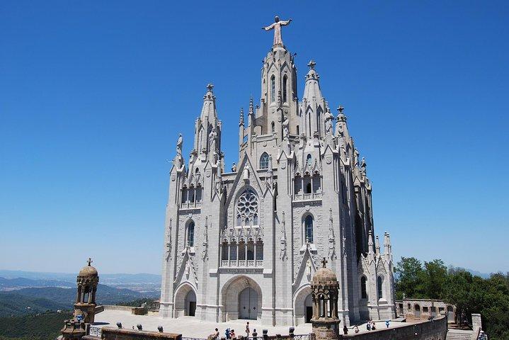 Taxi Transport from Barcelona airport to hotel