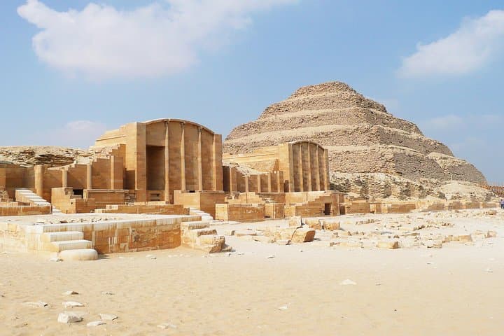 Half-Day Private Guided Tour to Saqqara and Memphis from Cairo