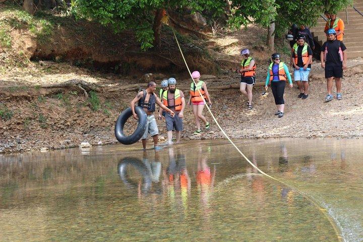 Belize Cave Tubing and Zipline Jungle Adventure with Lunch