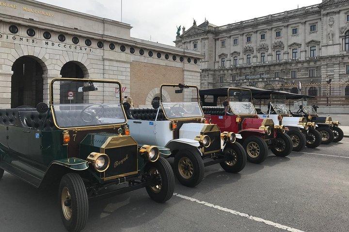 ( Night Tour ) With Private Guide + wine or prosecco
