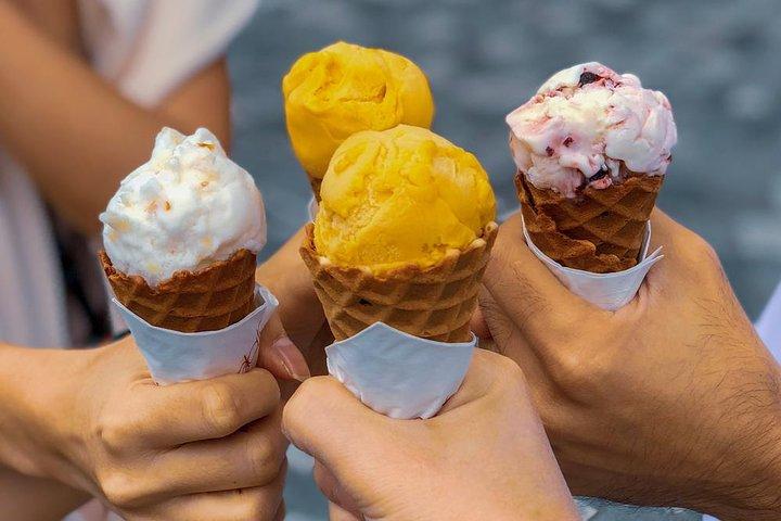 Florence Semi-Private Gelato Making Experience with Max 6 People