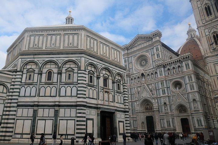 Grand Florence: Private City Tour with Uffizi, David & Lunch