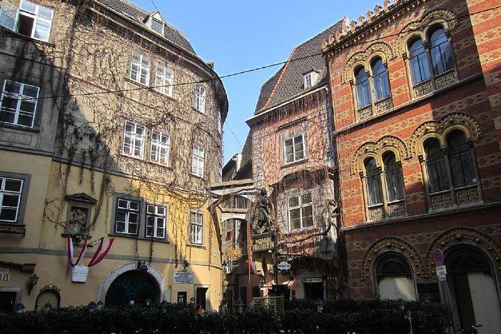 Vienna Highlights: The Great Plague Exploration Game