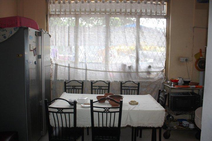 Authentic Sinhalese Cooking Class in Colombo with a Local Family