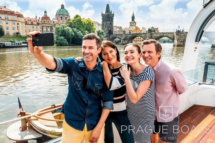 PRAGUE BOATS 2-hour Cruise