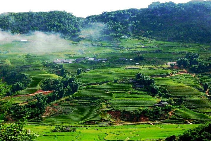 2-Days 3-Nights Sapa Trek with Night Train from Hanoi