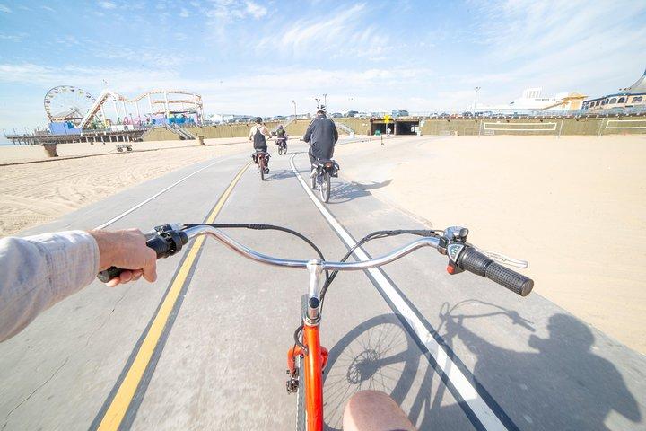 Small-Group Electric Bike Tour of Santa Monica and Venice Beach