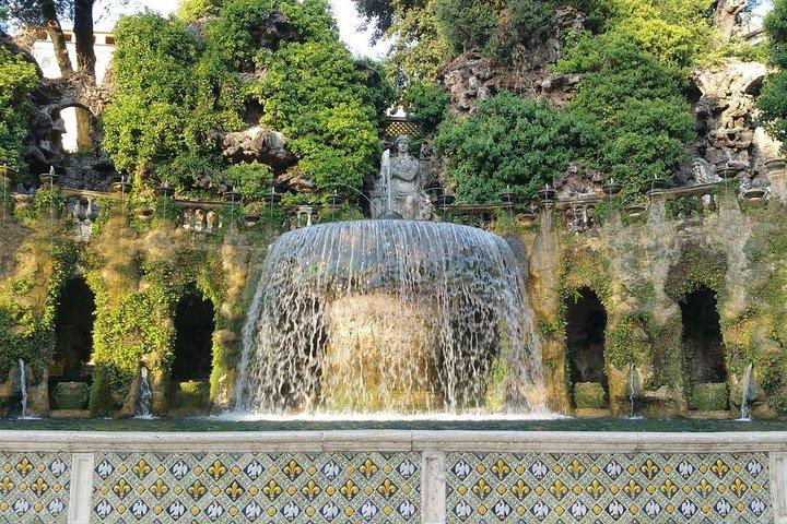 Private Tivoli Day Trip from Rome: Outstanding Villas