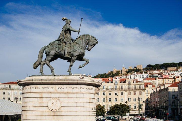 Lisbon: Hop-On Hop-Off Tour Bus with Three Routes Including Tram