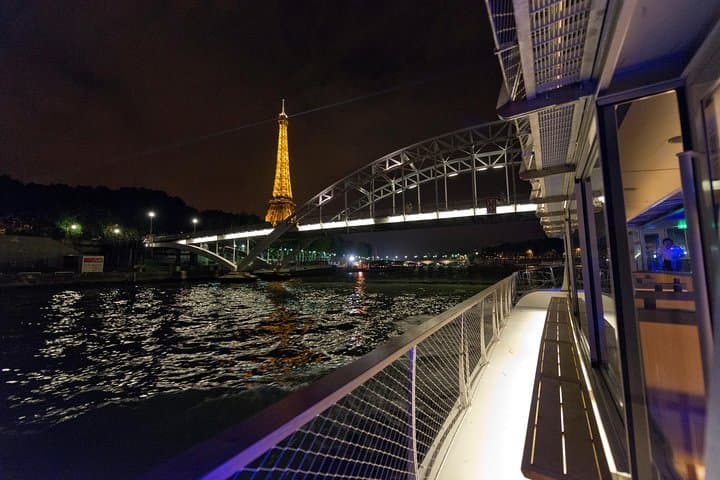 Moulin Rouge Show with Champagne and Seine River Cruise Ticket