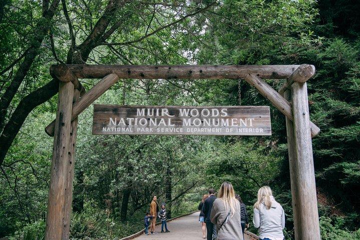 San Francisco Super Saver: Muir Woods & Wine Country w/ optional Gourmet Lunch