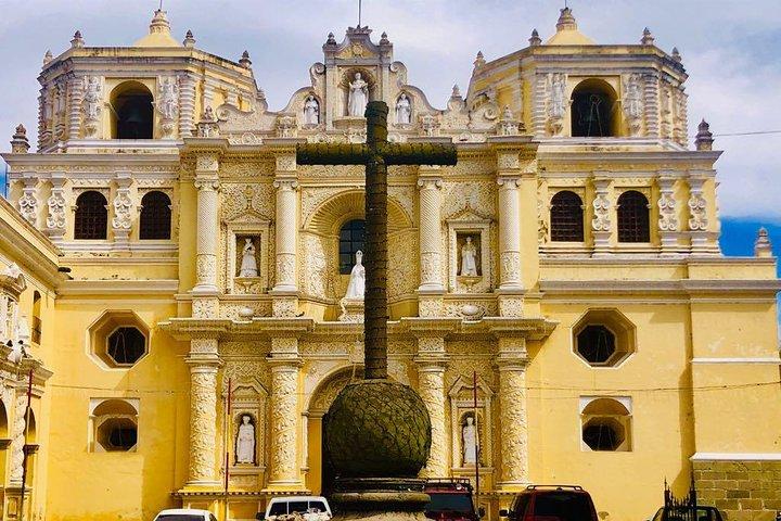 Antigua Walking Tour