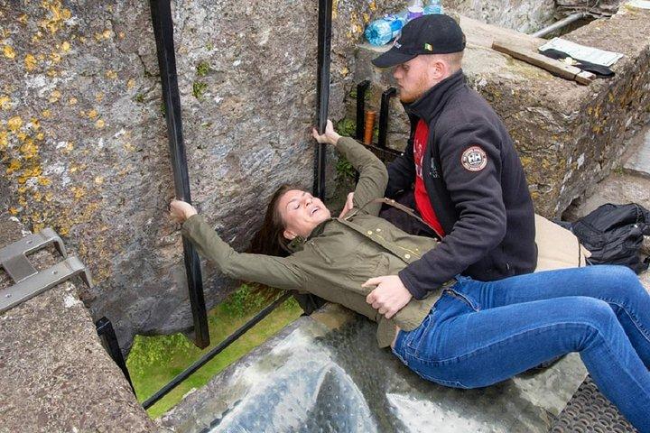 Blarney Stone, Rock of Cashel and Cahir Castles Tour from Dublin