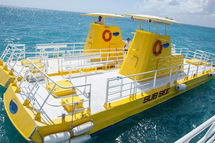 Cancun Submarine and Optional Snorkeling Tour