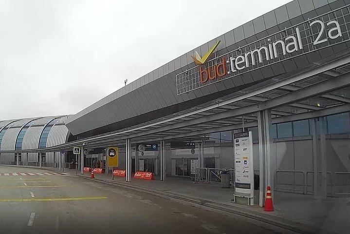 Budapest Airport Transfer - return (arrival & departure) with discount