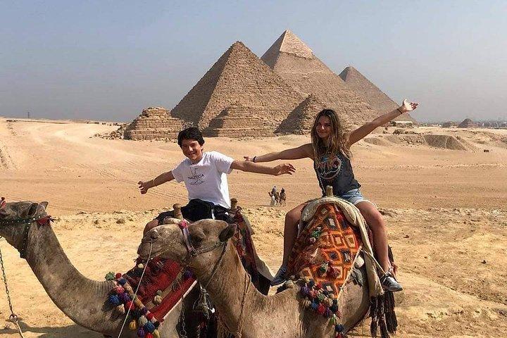 Private Half-Day Tour to Giza Pyramids & Sphinx Entry Cheops & Camel Ride