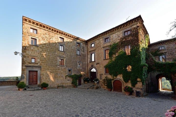 Orvieto and Civita di Bagnoregio Full Day Private Tour from Rome