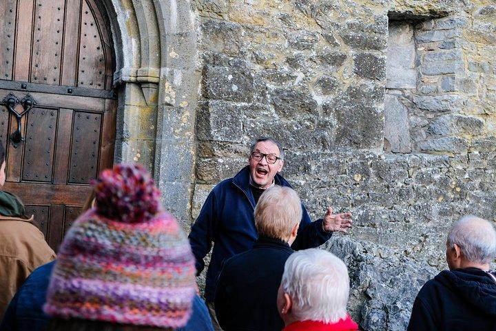 Blarney Stone, Rock of Cashel and Cahir Castles Tour from Dublin