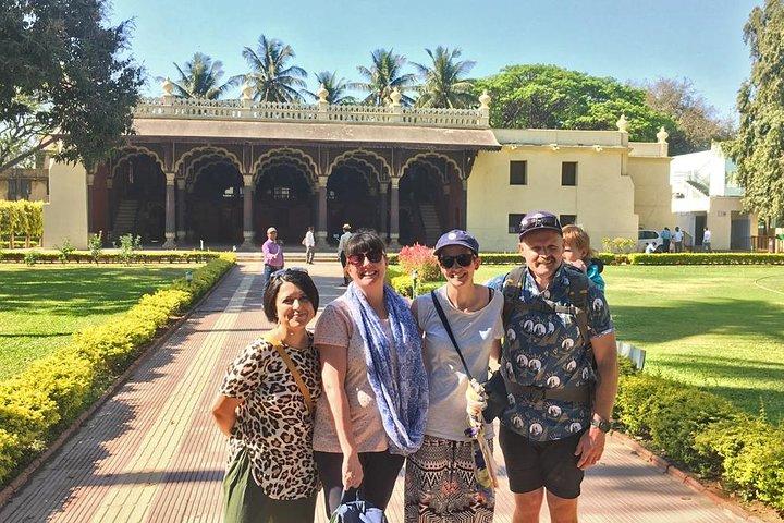 Bengaluru Pete City Market Half-Day Walking Tour