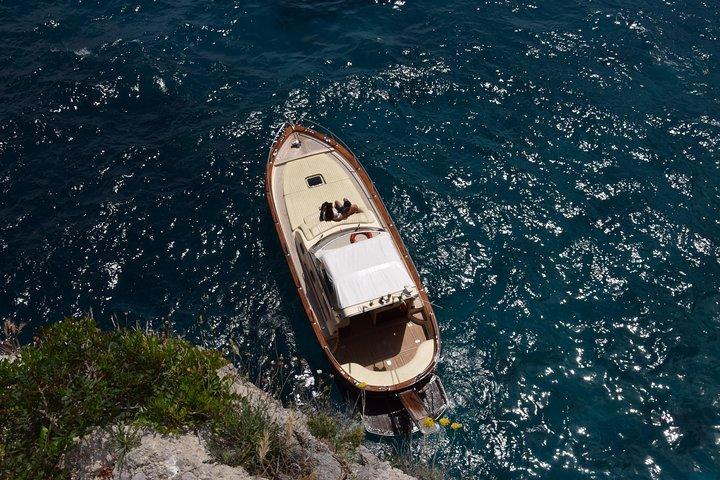 Capri Sunset Escape – Exclusive Evening Boat Tour from Sorrento