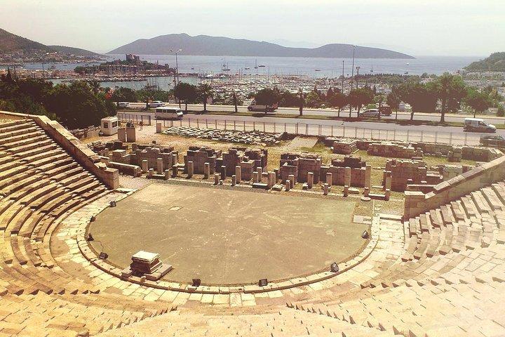 Bodrum Private city Tour: Guide Lunch Entrance Fees included.