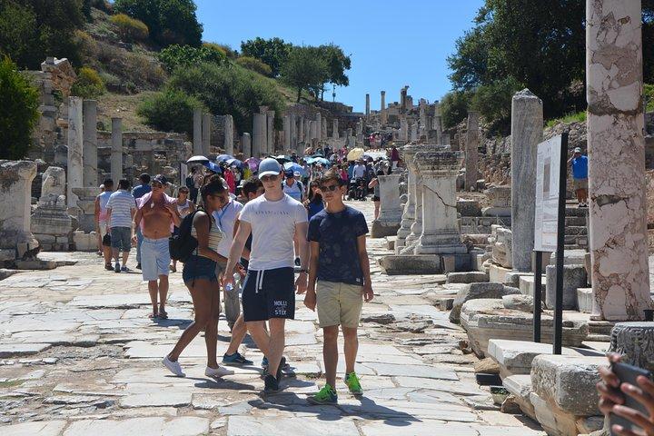 Ephesus Small Group Tour from Kusadasi Port Cruiser Only