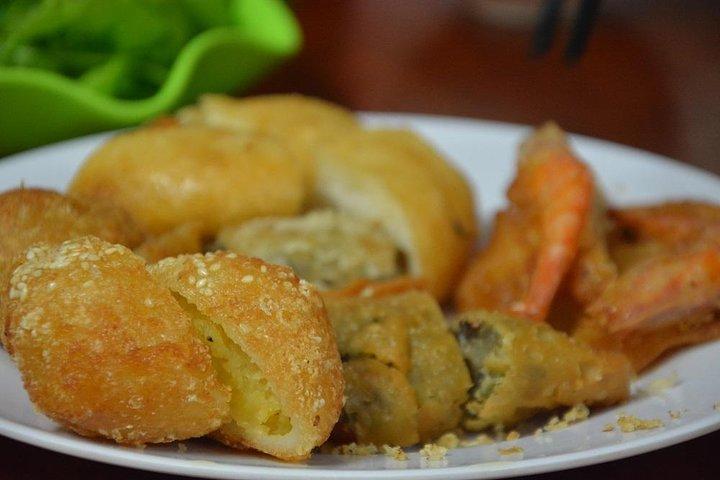 Hanoi Motorbike Tours Led By Women: Hanoi By Night Foodie Motorbike Tours