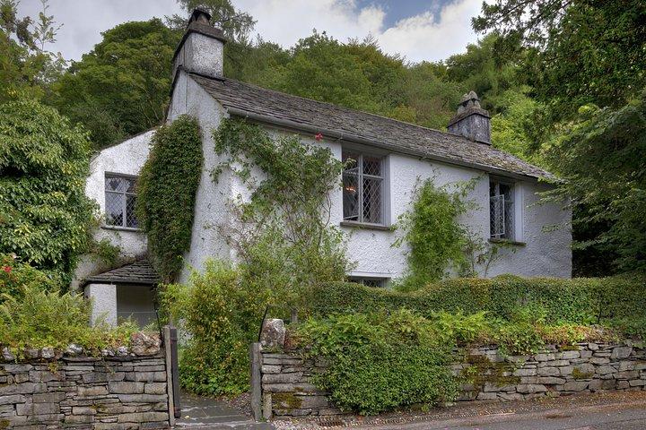 Windermere & Lake District Tour from Manchester Including Cruise
