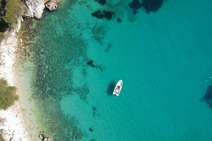 Private speedboat tour to the islands