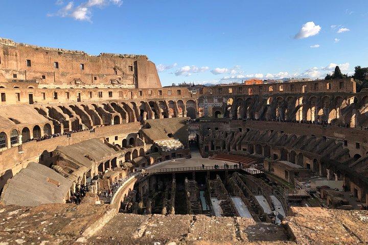 Private Tour of Colosseum with Entrance to Roman Forum