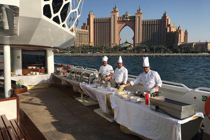 5 Star Marina Dinner Cruise