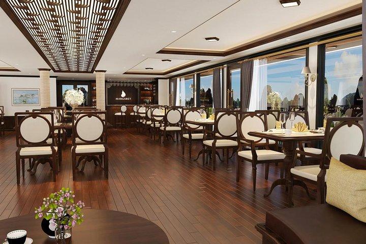 Halong Luxury Cruise 2D/1N: Kayaking, swimming, Titop island, Surprise cave