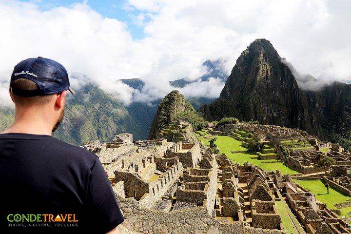 4-Days Inca Trail Trek to Machu Picchu