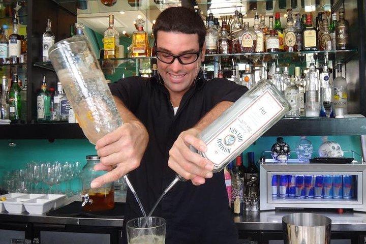 South Beach Miami Authentic Food Tour with Local Food Tastings