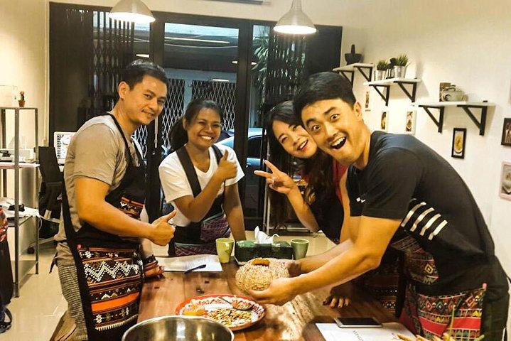 Pink Chili - Thai Cooking Class and Market Tour in Bangkok