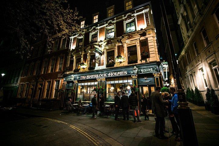 Jack the Ripper Walking Tour with Ripper-ologist